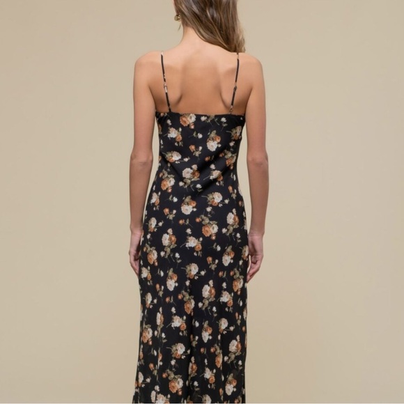 FLORAL MAXI DRESS. SIZE SMALL. - Picture 3 of 6